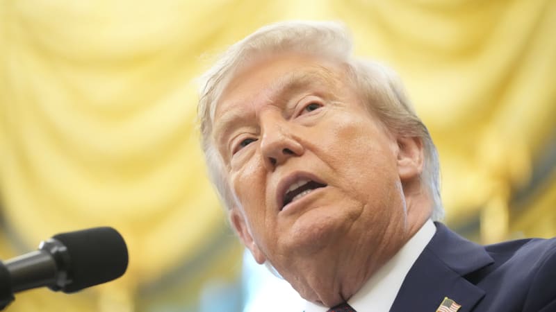 Trump má na Putina ještě jeden trumf. Zahrajte ho konečně, naléhají kongresmani