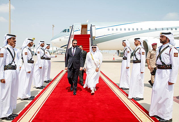 Izrael sjednocuje islámský svět. Pákistán přibral Saúdy pod svůj jaderný deštník