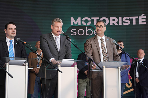 Motoristé zahajují závěrečnou fázi volební kampaně, promluví Turek i další lídři