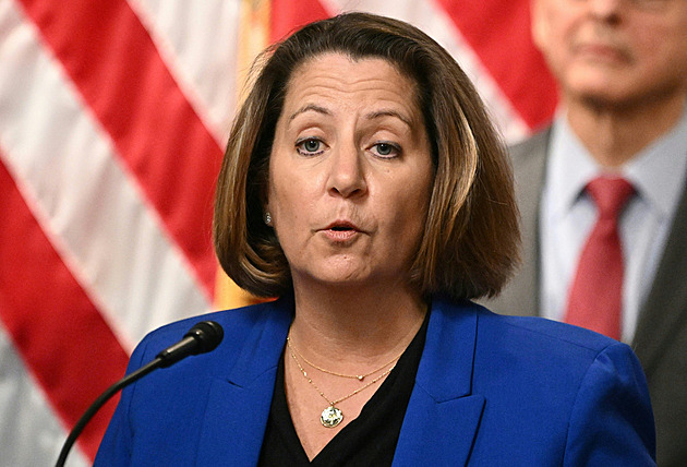 Trump vyzval Microsoft k propuštění jedné z šéfek kvůli národní bezpečnosti