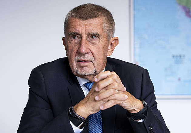 SPD chce do nové vlády vyslat experty, Motoristé svoje politiky, oznámil Babiš