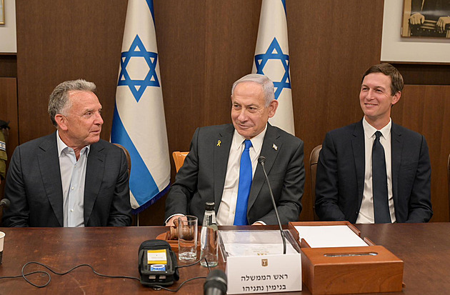 Nejistota v Gaze. Izrael schválil příměří a stahuje se, ale údery pokračovaly