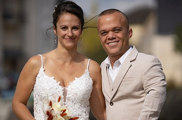 Klíčník z Pevnosti Boyard se oženil, ukázal fotky ze svatby. S partnerkou má syna
