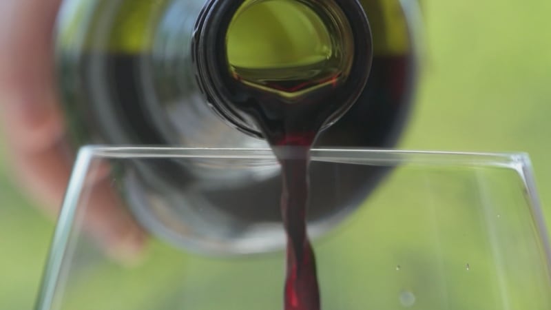 Pití je v Česku tichý zabiják: Odborníci radí, jak poznat alkoholismus u blízkého člověka