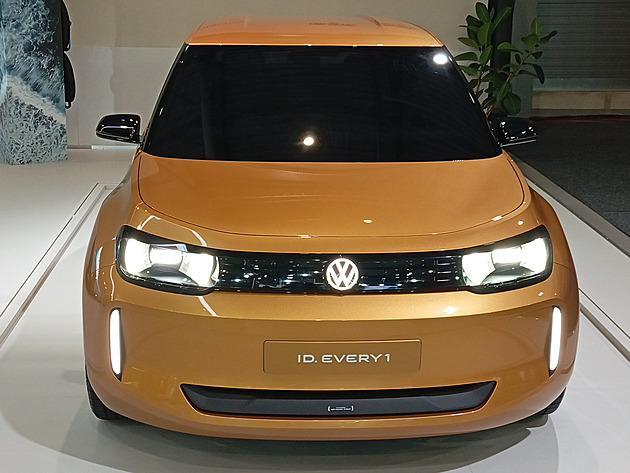 Jediný český autosalon patří elektroautům. Máme fotky před otevřením