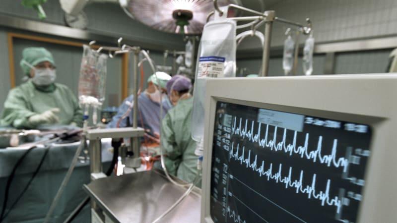 Tragédie v litoměřické porodnici: Lékaři oživovali čtyři novorozence, dva zemřeli