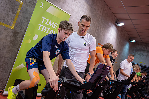 Všichni dřou, ale výsledky nikde, všiml si Štybar. Jeho projekt to má změnit