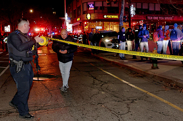 Před lety střelbu přežila, teď se studentka na univerzitě bála o život znovu