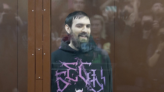 Ruský komik dostal skoro šest let za vtipy o veteránech a Ježíši