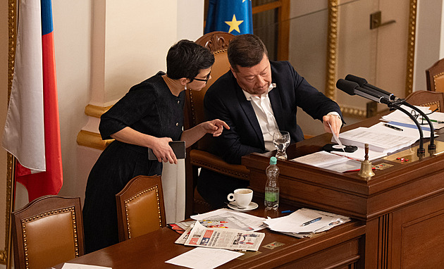 Poslanci se budou bavit o krutém a agresivním zacházení se zvířaty