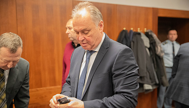 Místo pěti let vězení podmínka. Odvolací soud zmírnil trest za podvod s dotacemi