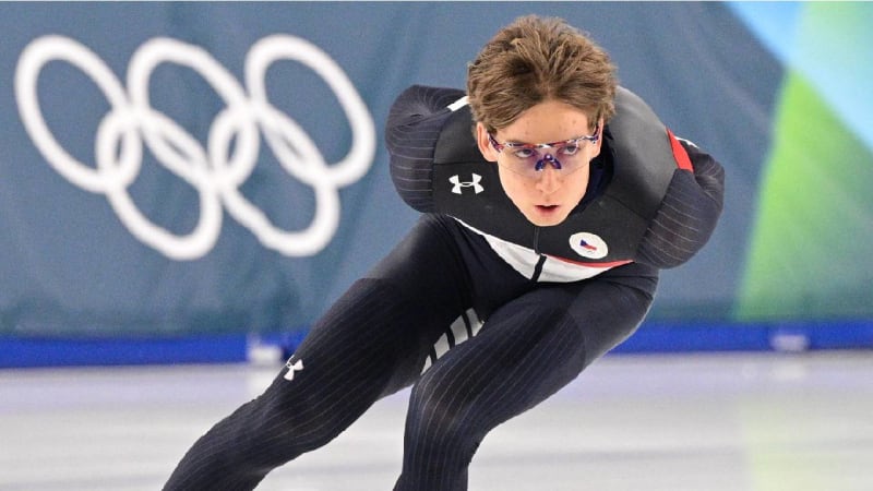 Program rychlobruslení na olympiádě: Nový král Jílek má zlato, bolavé loučení Sáblíkové