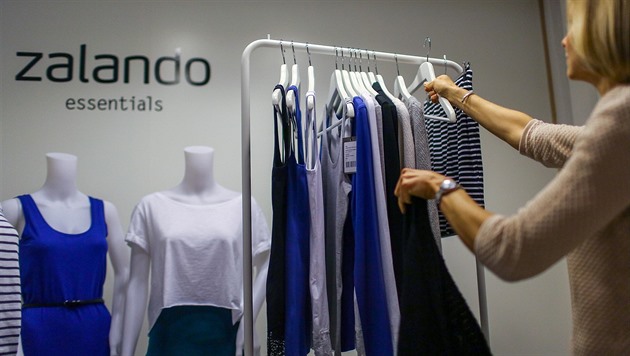 Zalando spouští second-hand dětské oblečení. Rodiče mohou výrazně ušetřit