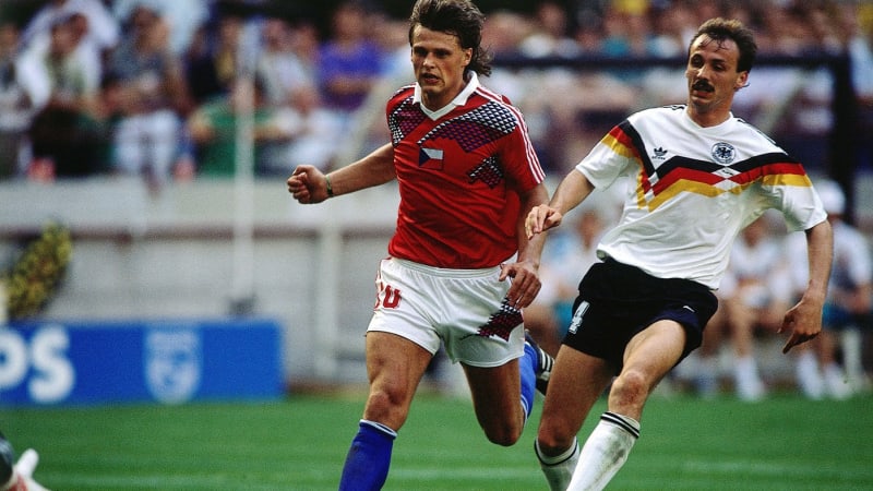 VZPOMÍNKA: Mé první MS ve fotbale? Nenáviděl jsem Helmuta Kohla a prohrál kvůli Millovi