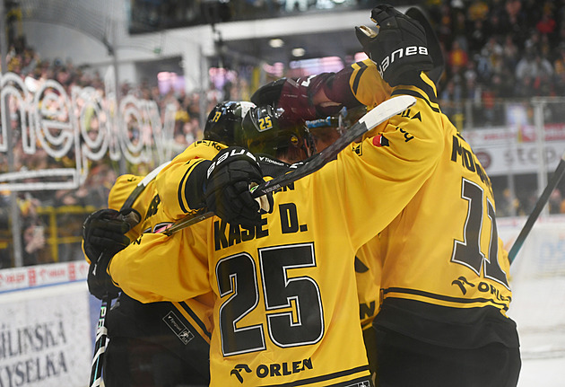 Litvínov - Jihlava 5:0. Suverénní výhra na závěr baráže, favorit udržel extraligu
