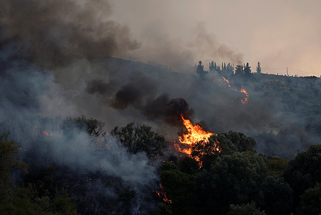 V pásu napříč Českem hrozí kvůli suchu vznik požárů, varují meteorologové