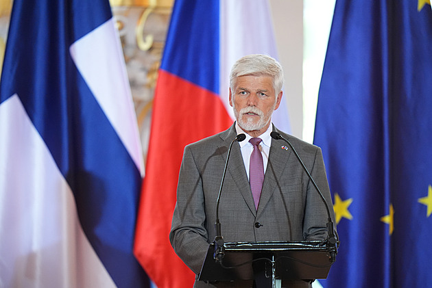 Nejlepší prezident byl Havel, zjistil průzkum. Pavel si pohoršil u voličů vlády