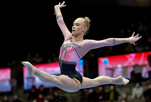 Ruští a běloruští gymnasté se můžou vrátit do závodů s vlajkou i hymnou