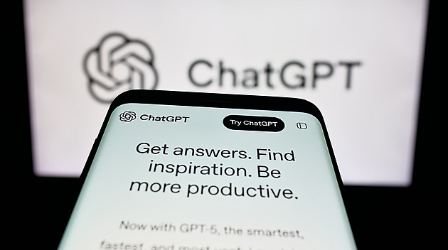 ChatGPT už umí pracovat i s bankovními účty. Radí, kde mizí peníze a jak šetřit