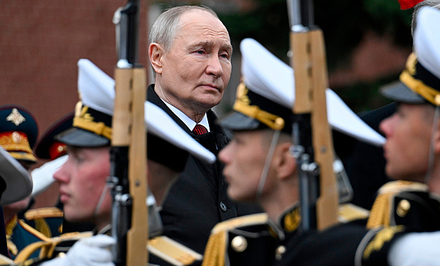 Válka je hladová a Rusku docházejí peníze. Putin prováhal nejlepší chvíli, kdy skončit