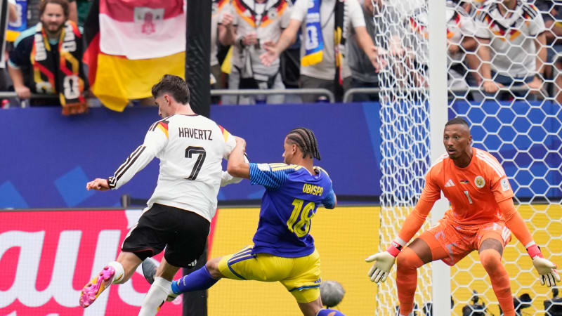 MS ve fotbale ON-LINE: Němci deklasovali Curacao. Nizozemsko remizovalo s Japonskem