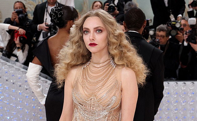 Bála jsem se zkusit kokain, vzpomíná Amanda Seyfriedová na divoký Hollywood