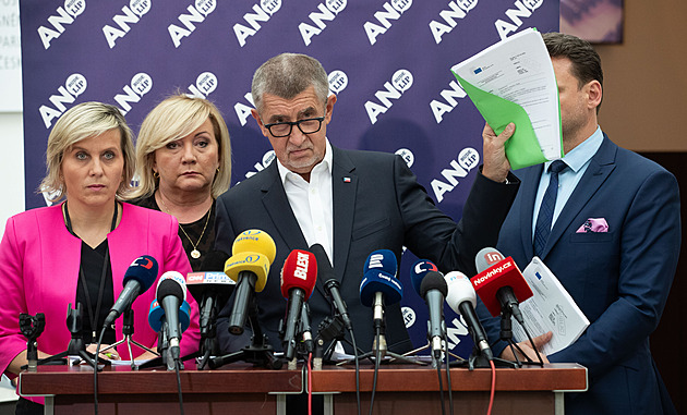 ANO se utká o většinu v Senátu. O volby do něj má zájem 153 kandidátů