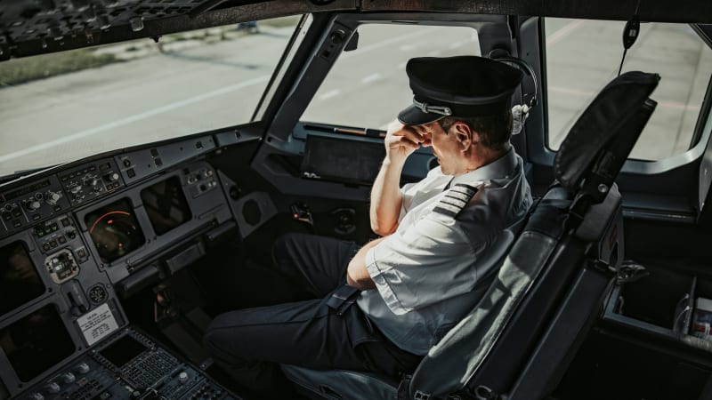 Skrytá hrozba na nebi: Piloti a letušky čelí nejvyššímu riziku rakoviny ze záření, tvrdí studie