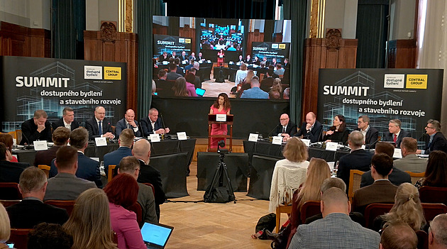 Největší problém Česka je dostupnost bydlení, zaznělo na stavebním summitu
