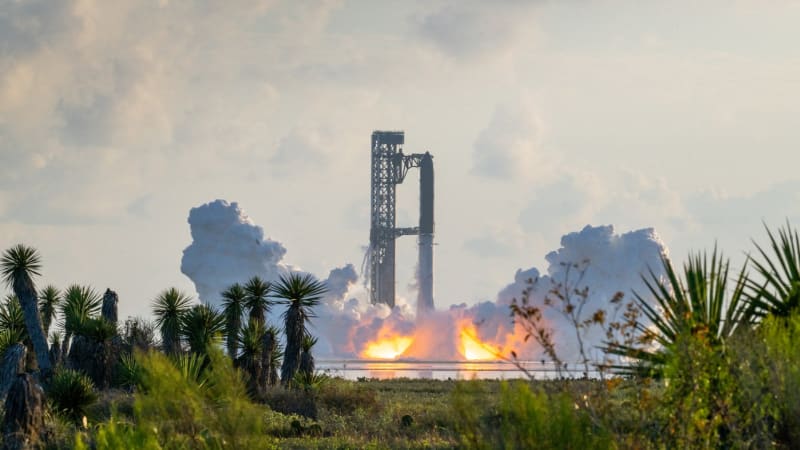 Raketa Starship absolvovala úspěšnou misi. Na oběžnou dráhu vypustila satelity Starlink