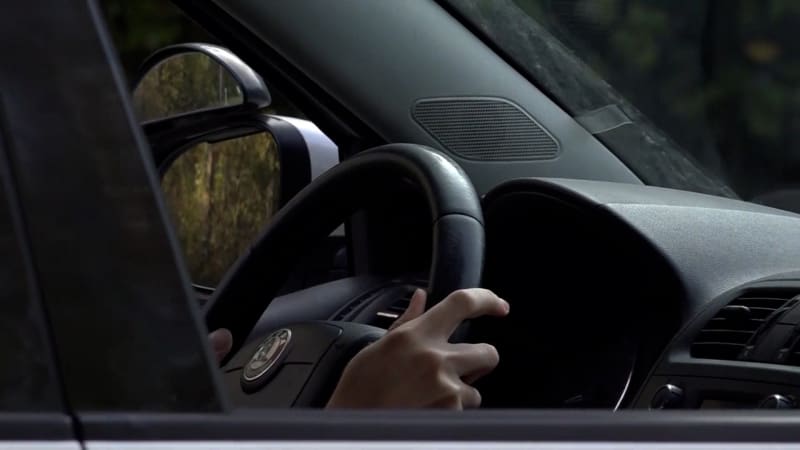 Řidičák bez autoškoly za 70 tisíc: Na Slovensku řeší falešné doklady, stopy vedou do Česka