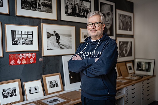 Zakopl před královnou, nepoznal Bushe. Havlův dvorní fotograf vzpomíná